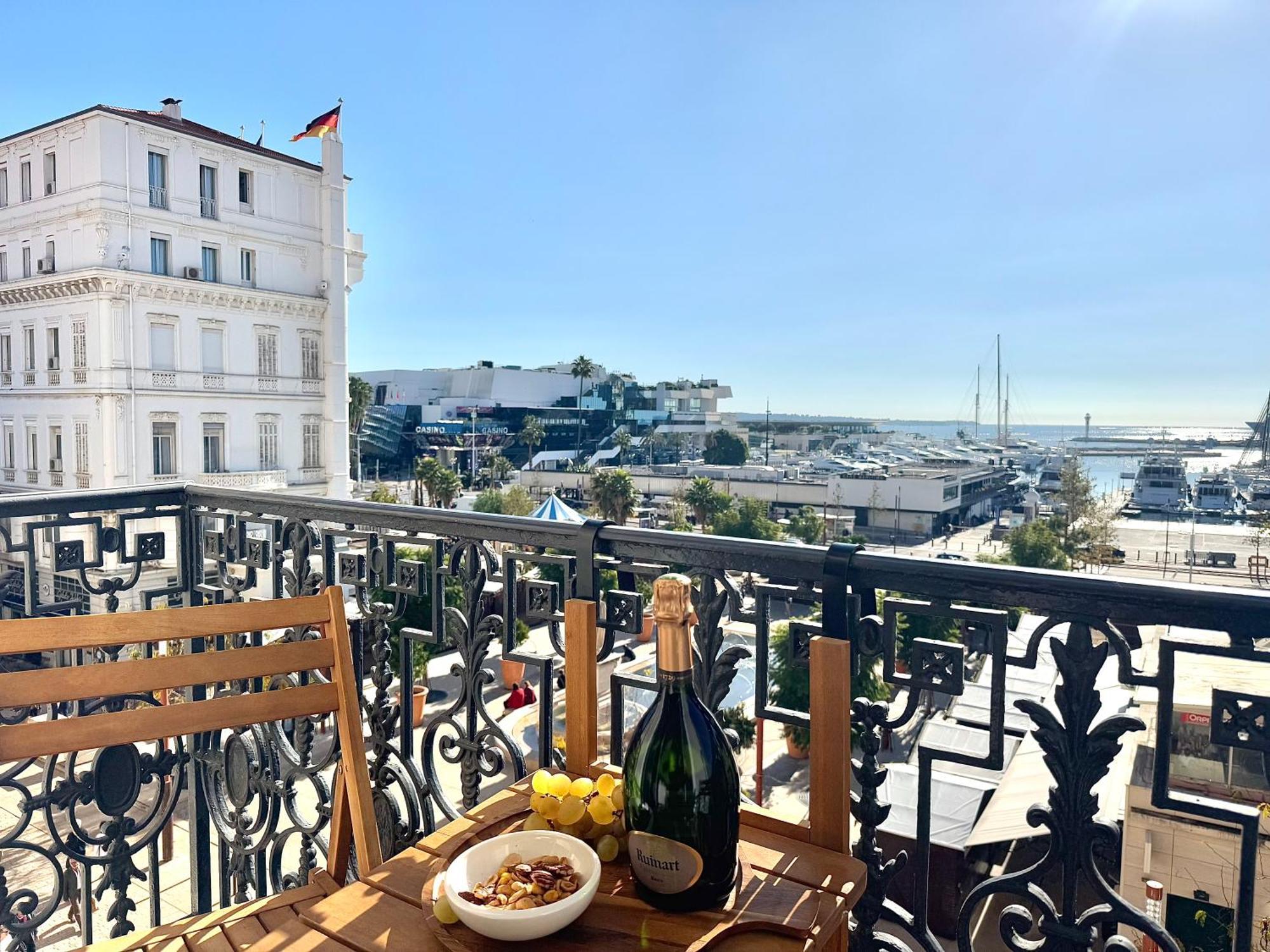 Deluxe Seaview Balcony - 2 Min Palais & Apartment *