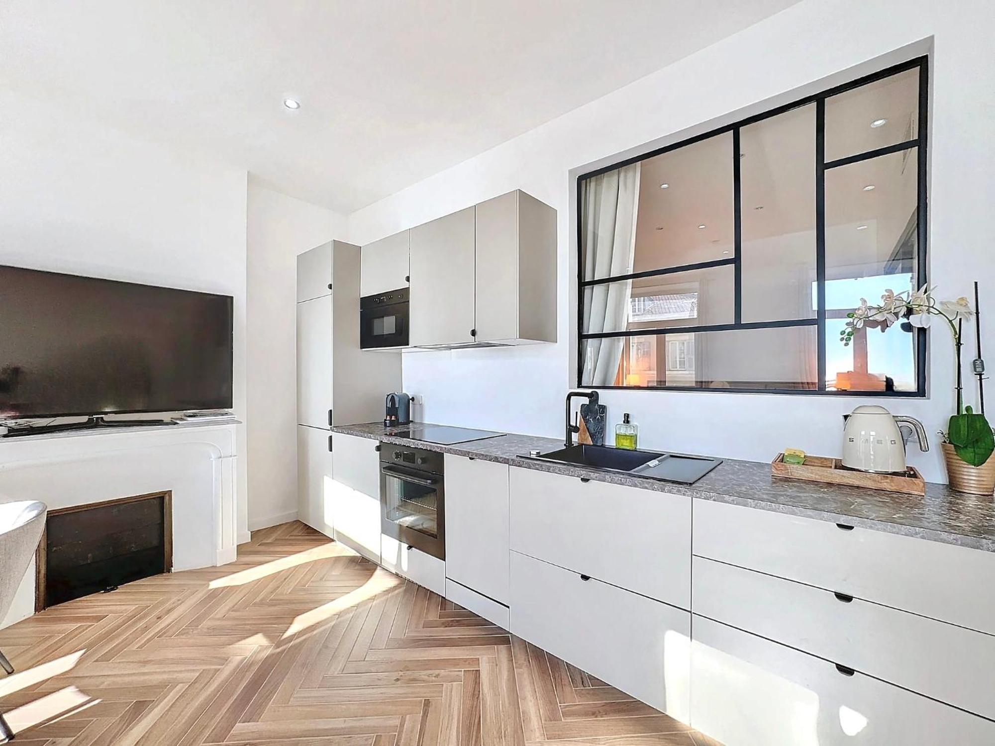 Apartment Deluxe Seaview Balcony - 2 Min Palais & Cannes